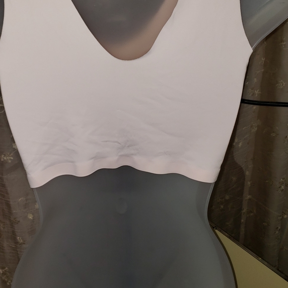 Duo Bra's | Pink and Black Bra 's - Picture 11 of 14